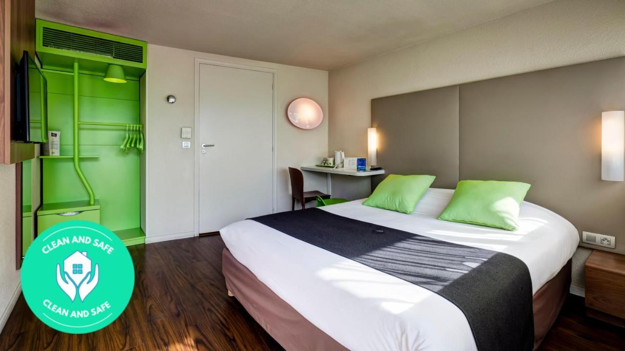 Campanile Evry Ouest - Corbeil Essonnes Hotel Екстериор снимка