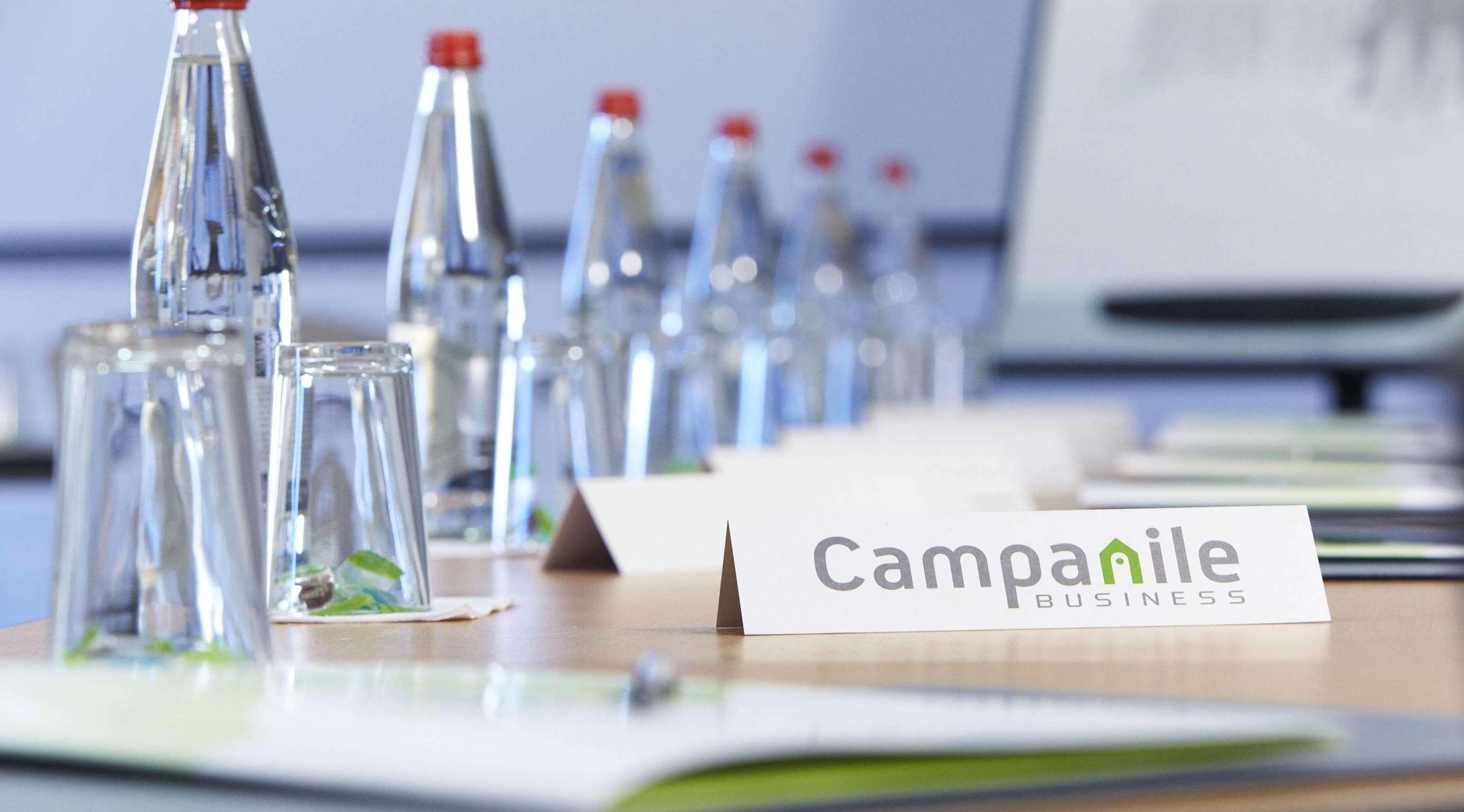 Campanile Evry Ouest - Corbeil Essonnes Hotel Екстериор снимка