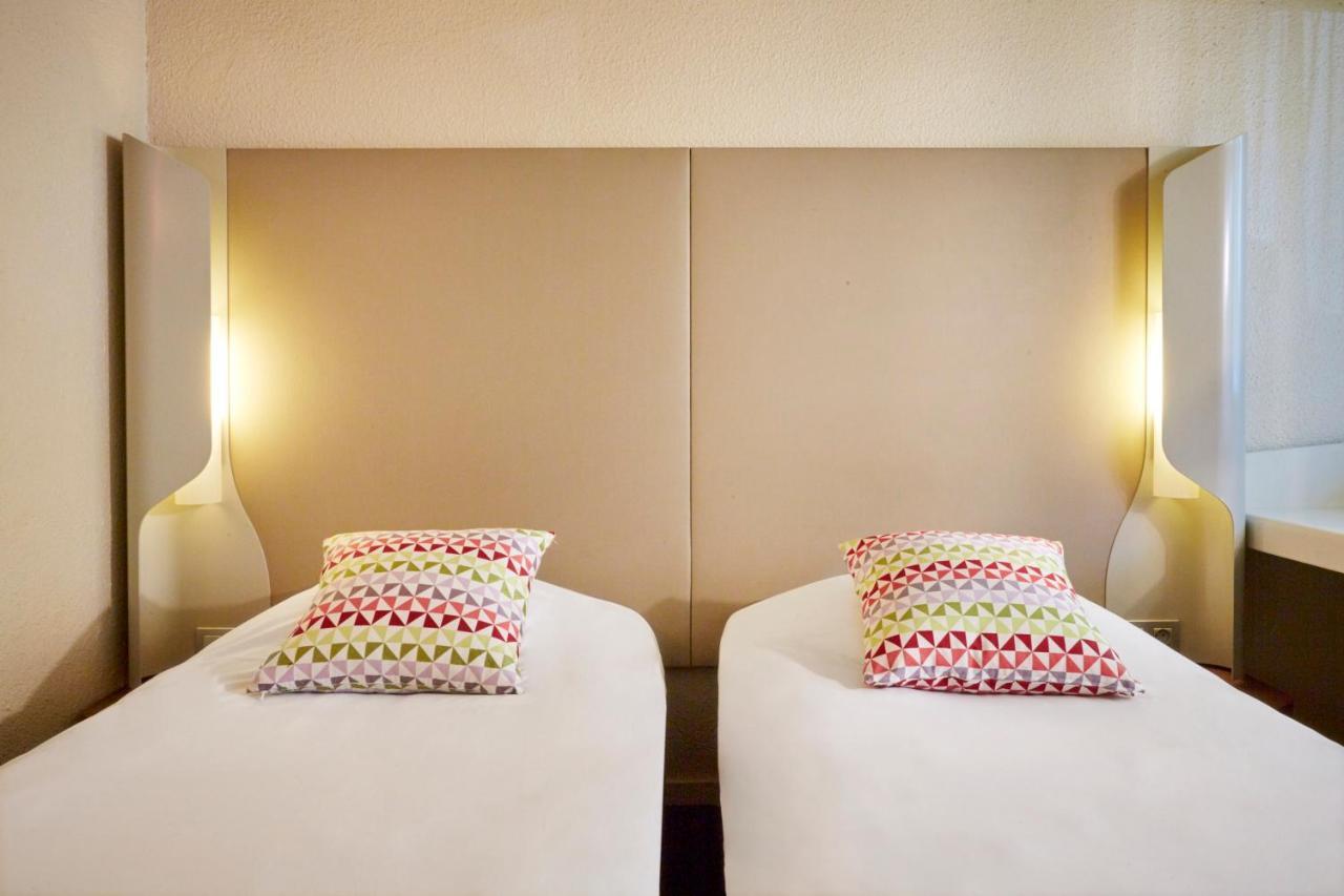 Campanile Evry Ouest - Corbeil Essonnes Hotel Екстериор снимка