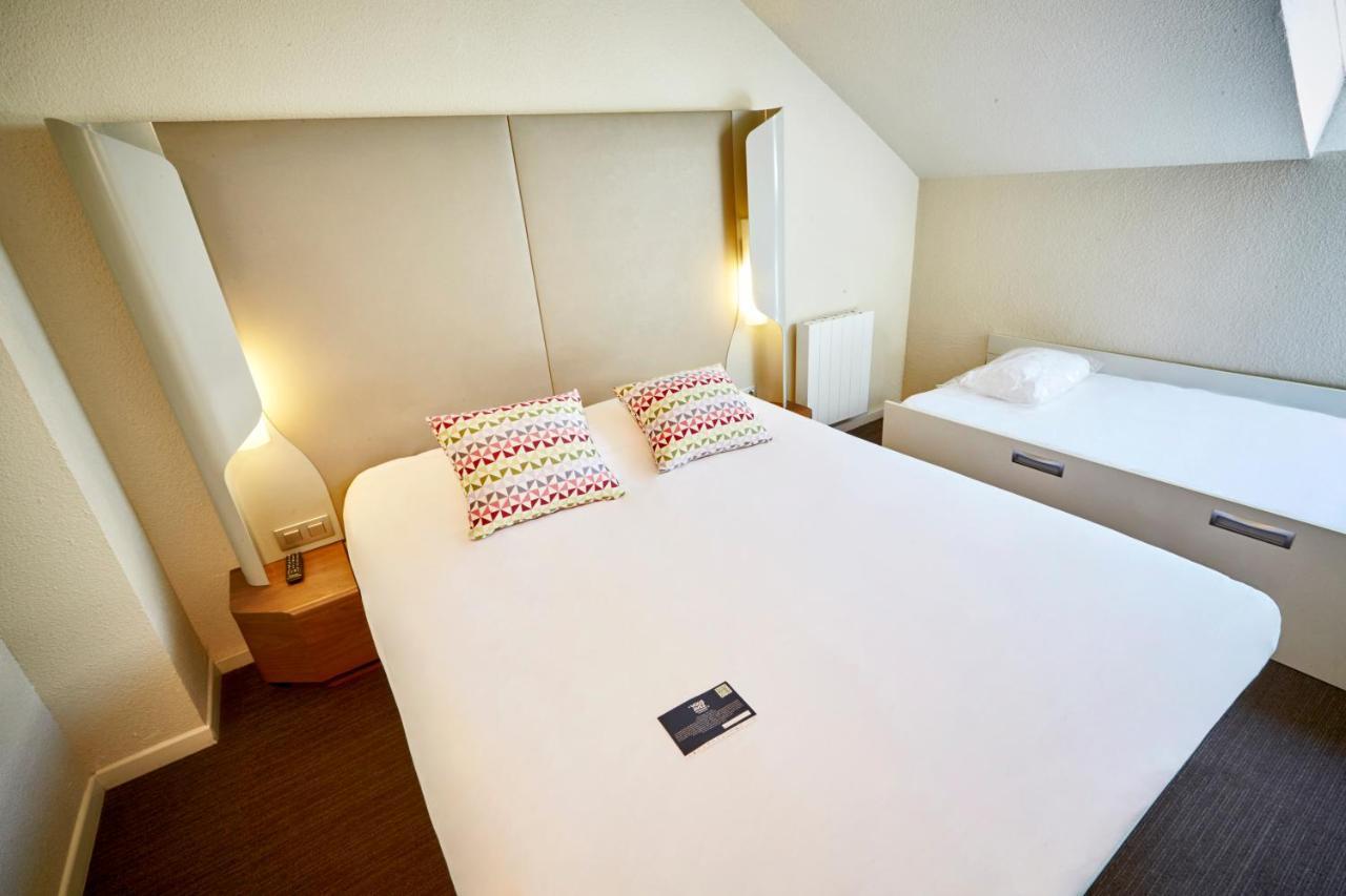 Campanile Evry Ouest - Corbeil Essonnes Hotel Екстериор снимка