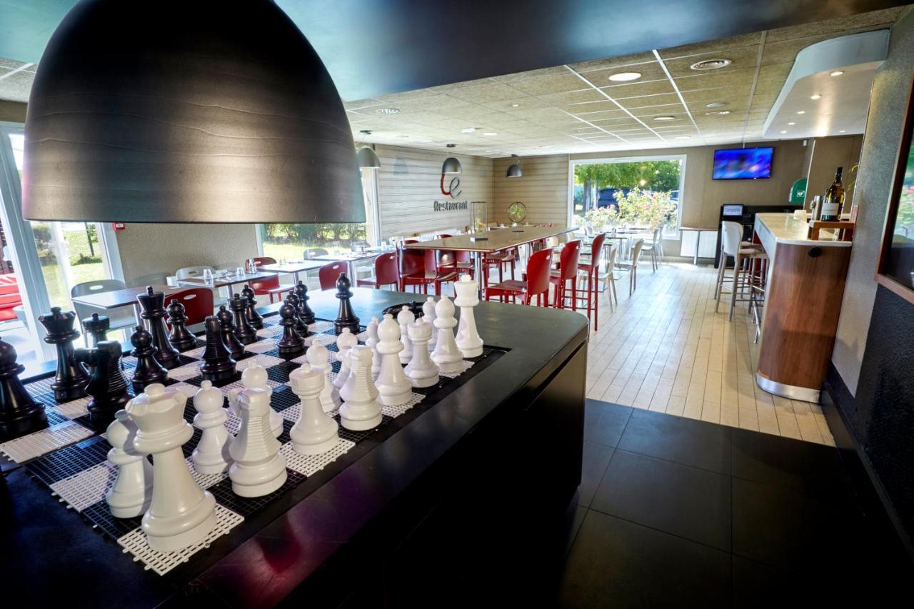 Campanile Evry Ouest - Corbeil Essonnes Hotel Екстериор снимка