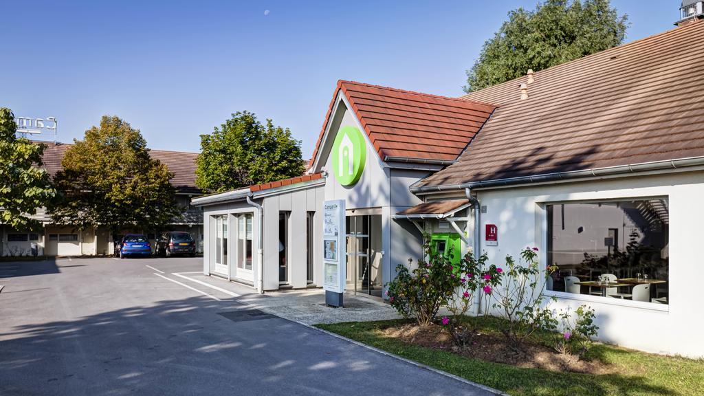 Campanile Evry Ouest - Corbeil Essonnes Hotel Екстериор снимка