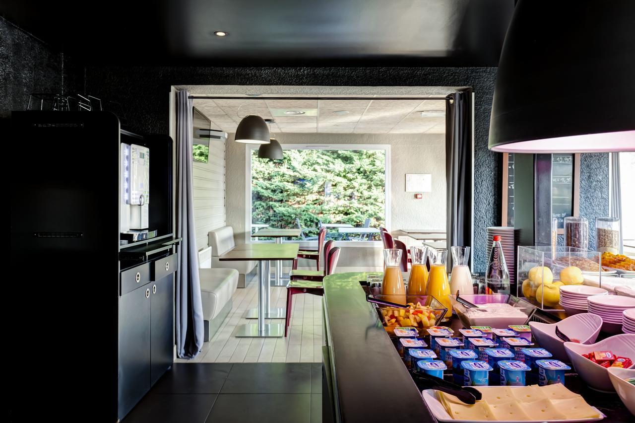 Campanile Evry Ouest - Corbeil Essonnes Hotel Екстериор снимка
